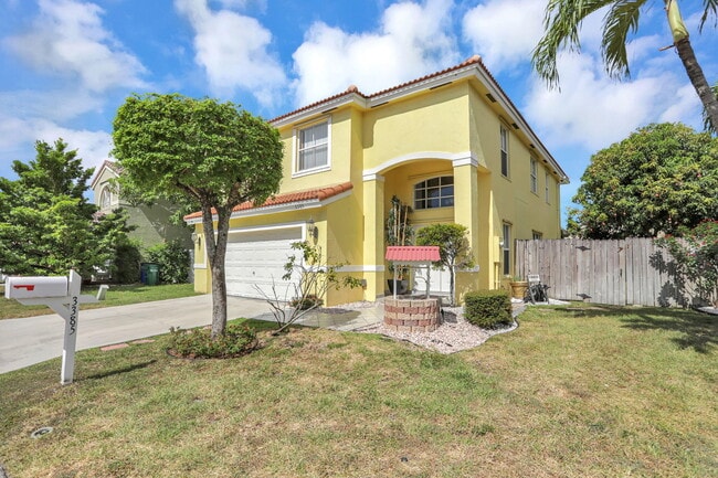 Building Photo - 3385 Seabreeze Ln