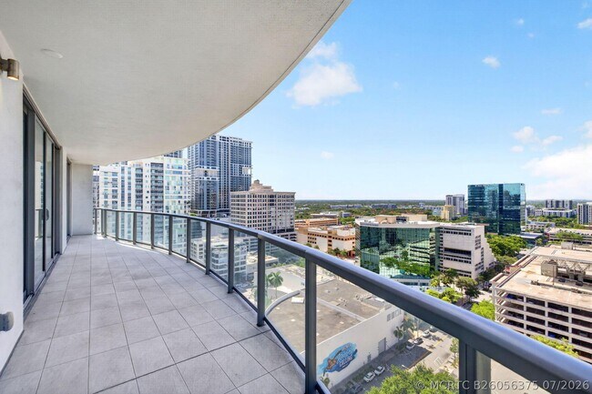 Building Photo - 100 E Las Olas Blvd