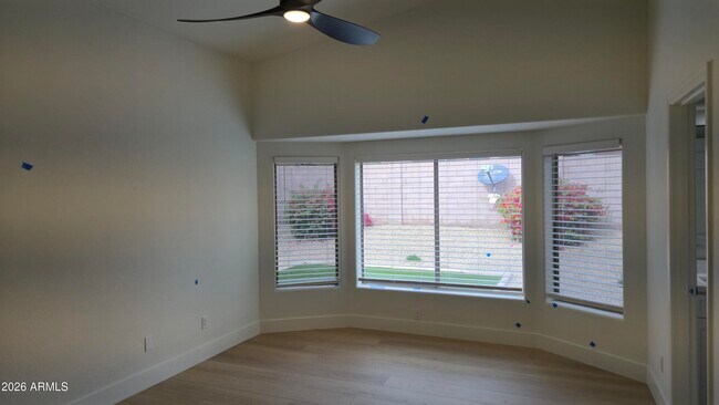 Building Photo - 9616 E Sheena Dr