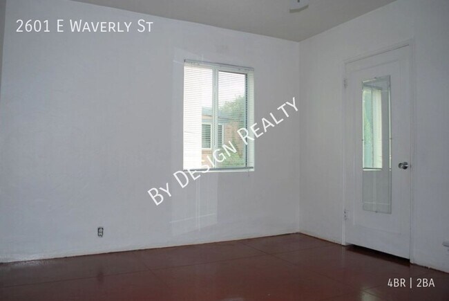 Building Photo - Blenman-Elm 4 Bed 2 Bath - Reserve NOW for March 2026 or Later