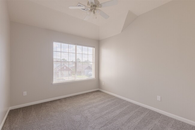 Building Photo - 16530 Cypress Bridge Dr