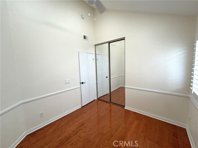 Building Photo - 3130 Oakcrest Dr