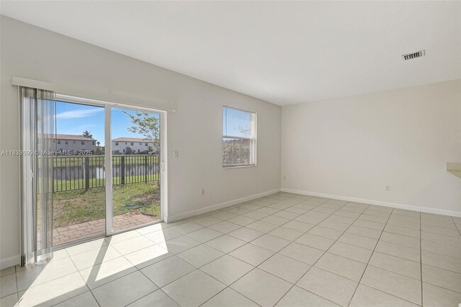 Building Photo - 12910 NW 23rd Pl