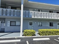 Building Photo - Furnished Cocoa Beach Condo