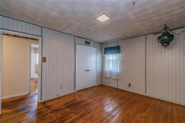 Building Photo - 4341 Kolloch Dr