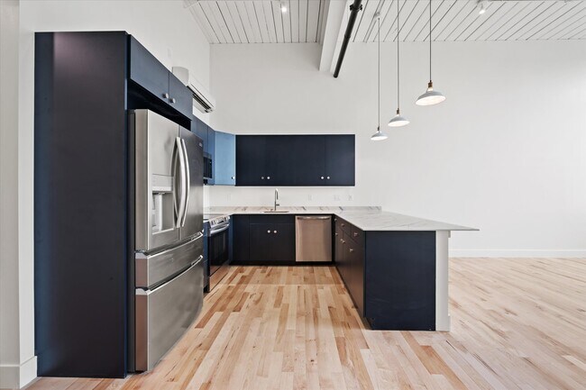 Building Photo - Spinning Mill