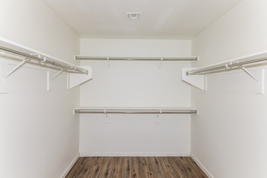 Building Photo - 29267 N 122nd Ln