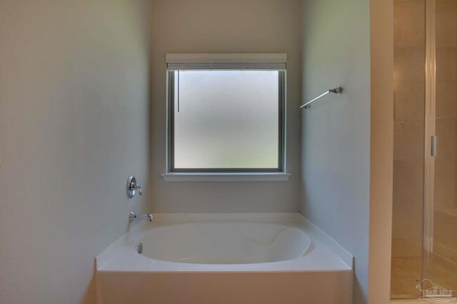 Building Photo - 6239 Ladera Trail