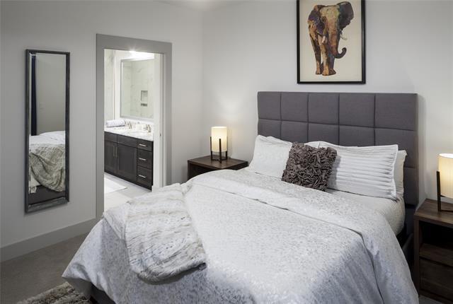 Building Photo - 5613 Belmont Ave