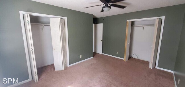Building Photo - 2 br, 2 bath House - 4212 Chalet Circle
