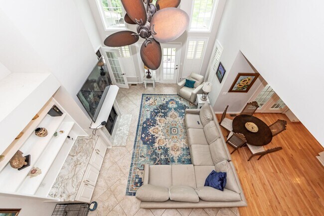 Building Photo - 2105 Williams Veneer Ct