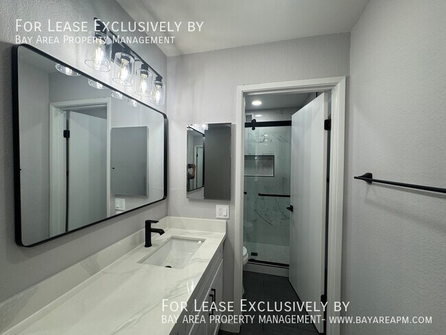 Building Photo - 3349 Brittan Ave
