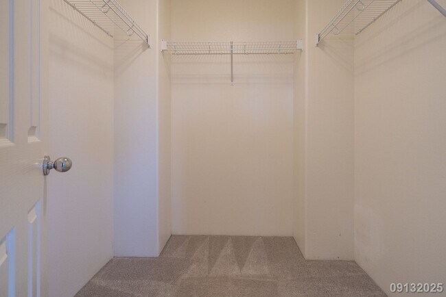 Building Photo - 3 Bed 3 Bath in Hoakalei
