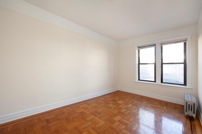 Building Photo - 541 88th St