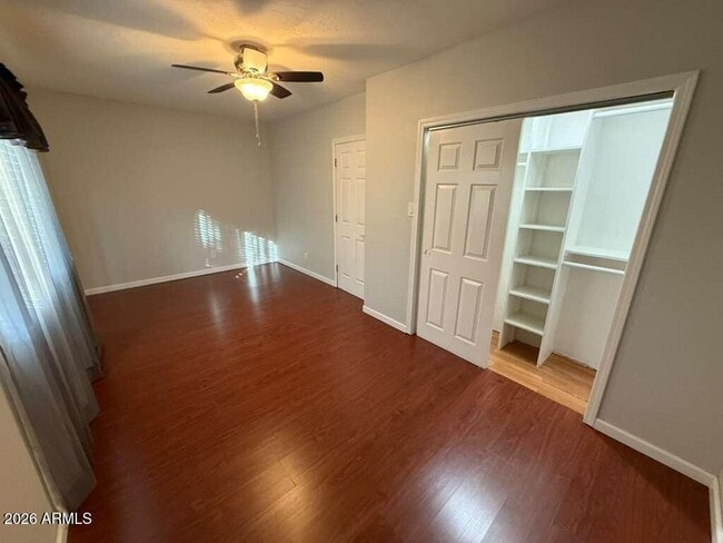 Building Photo - 3110 E 13th St