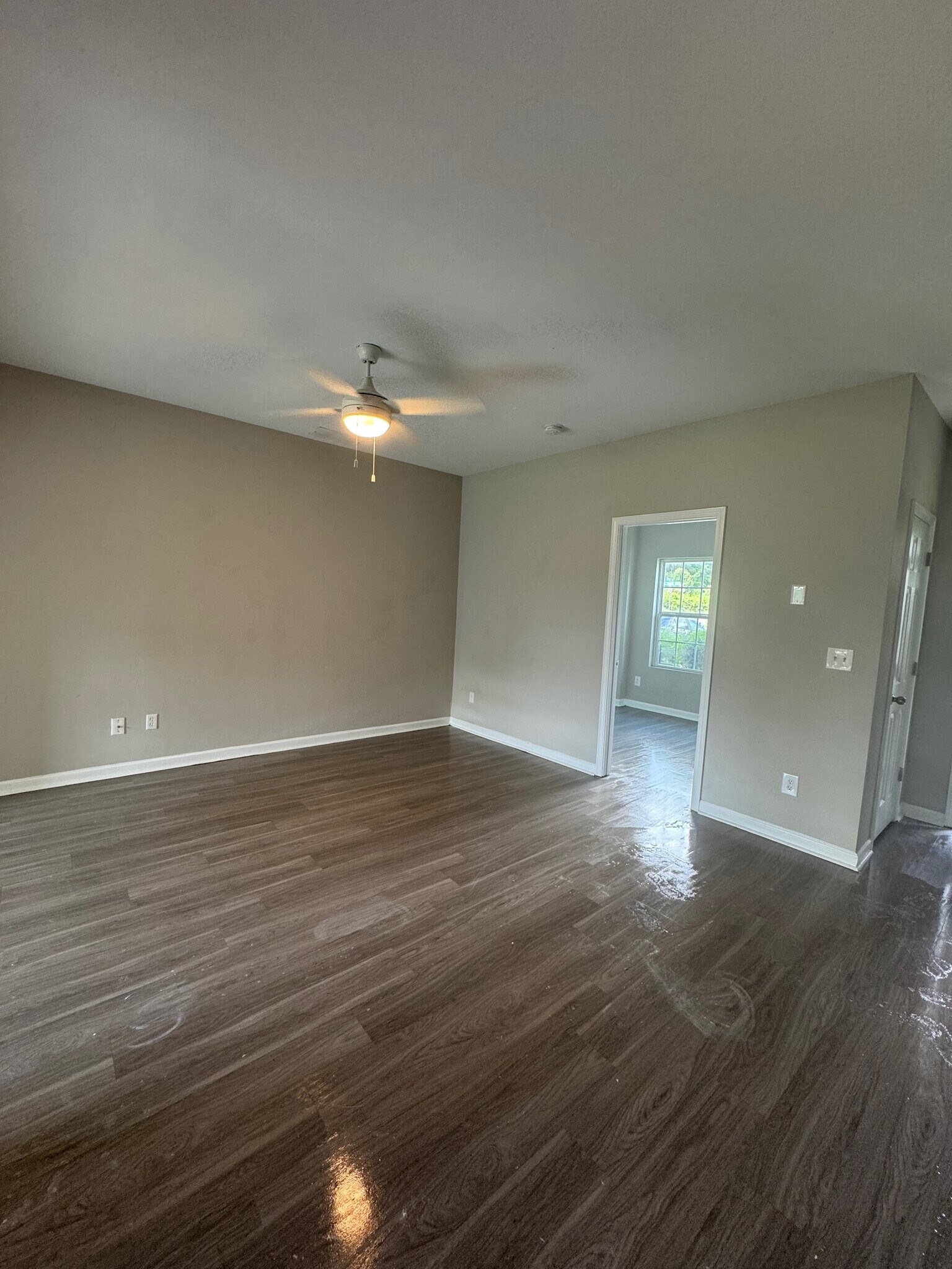 Building Photo - 1002 Mill Creek Way