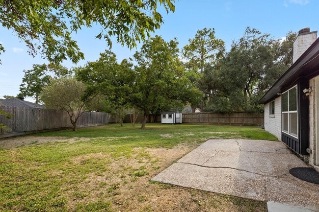 Building Photo - 12307 Nova Ct