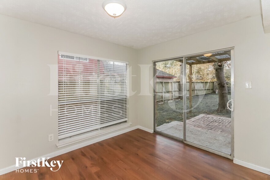 Building Photo - 3311 Birch Creek Dr