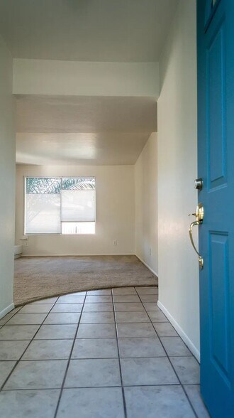 Building Photo - 2822 W St Tropaz Ave