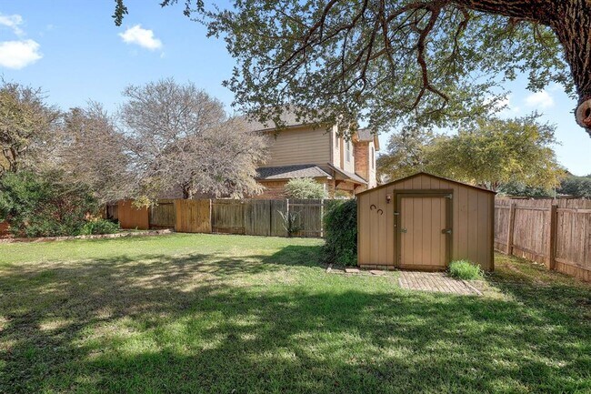 Building Photo - 3313 Pine Needle Cir