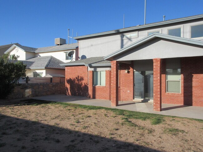 Building Photo - 3016 Tierra Cuervo Dr