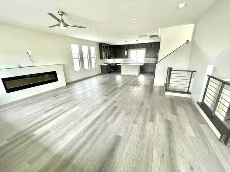 Building Photo - 8081 Misty Canyon Ave
