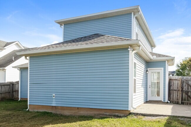 Building Photo - 2716 Sewanee Pl