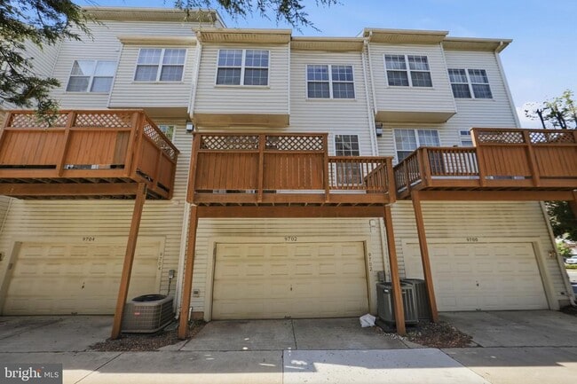 Building Photo - 9702 Athletic Way