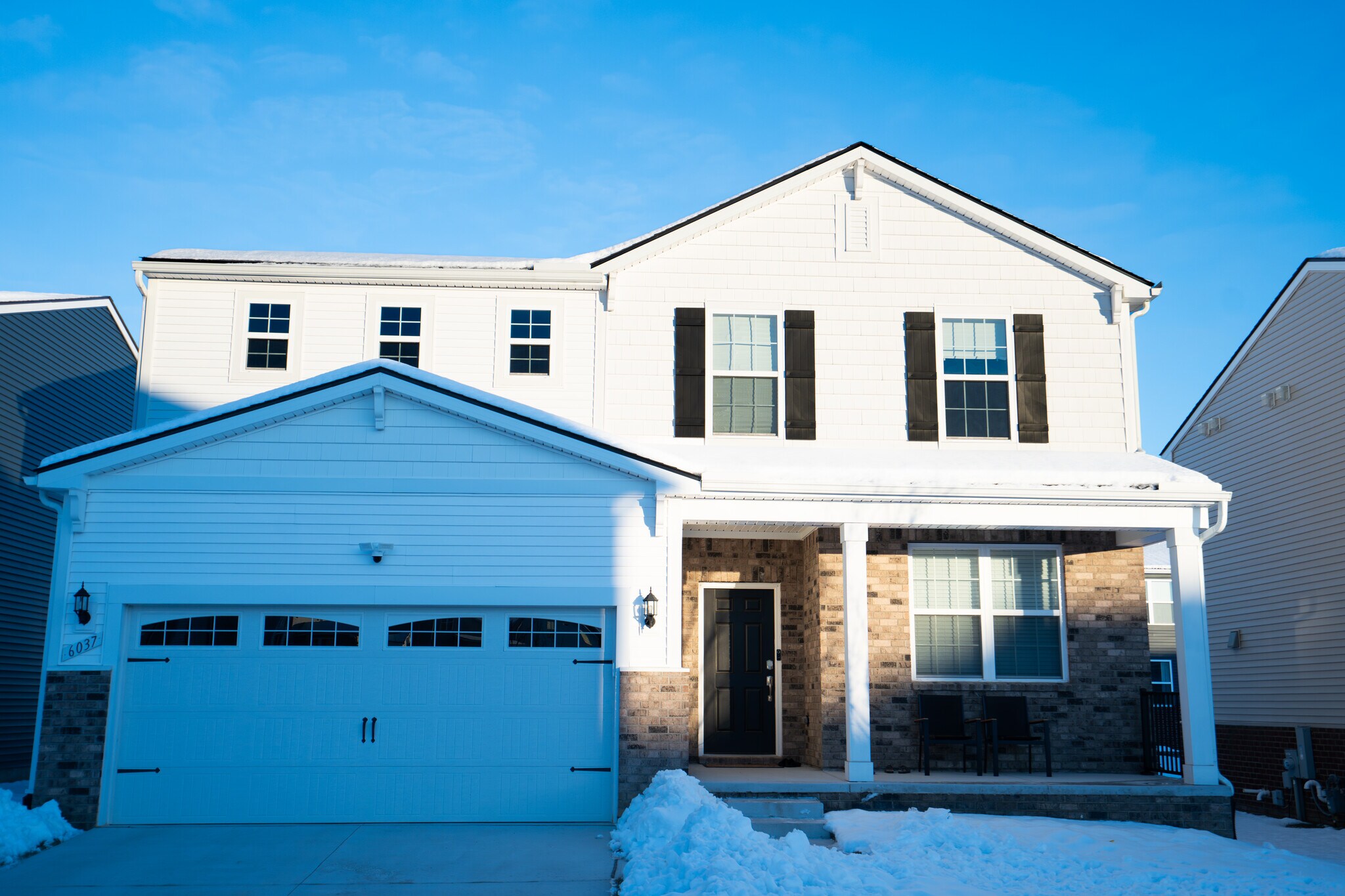 Building Photo - 6037 Fieldstone Cir