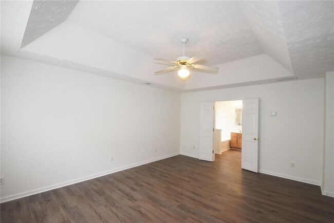 Building Photo - 2254 Caneridge Trail SW