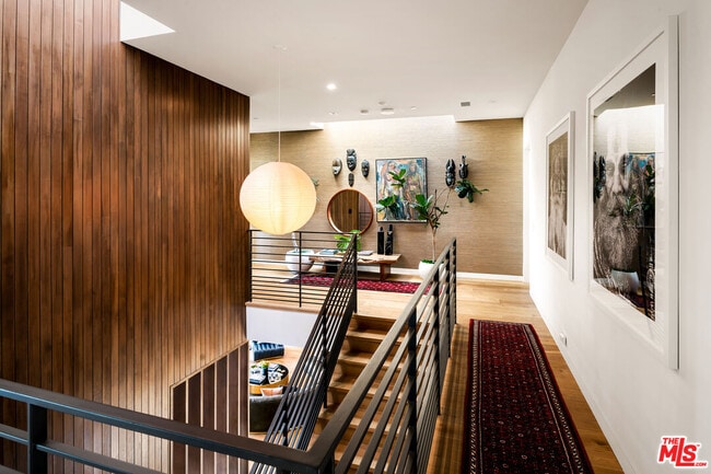 Building Photo - 1030 Somera Rd