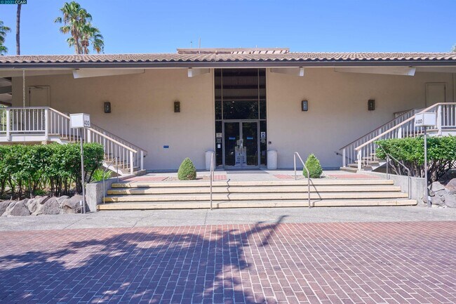 Building Photo - 340 N Civic Dr