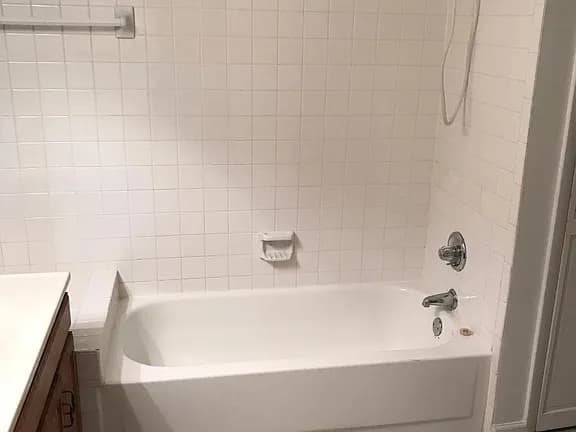 Building Photo - 197 Sugarwood Ln