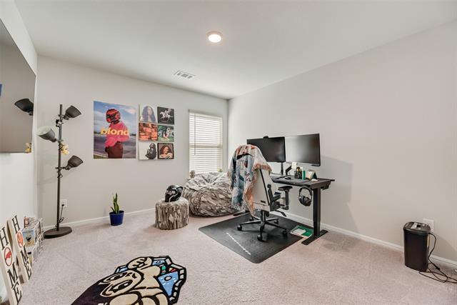 Building Photo - 8900 Bronze Meadow Dr