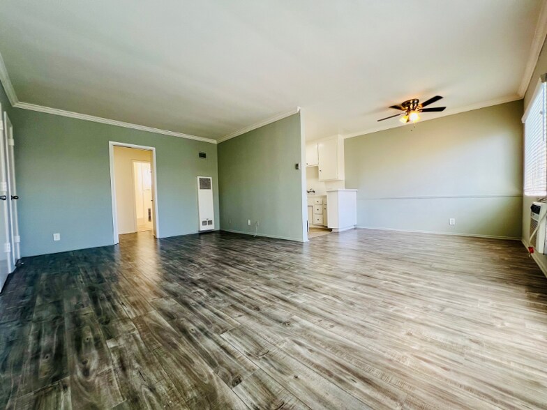 Building Photo - 4475 Murietta Ave