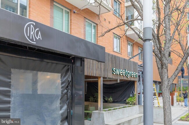 Building Photo - 2141 I St NW