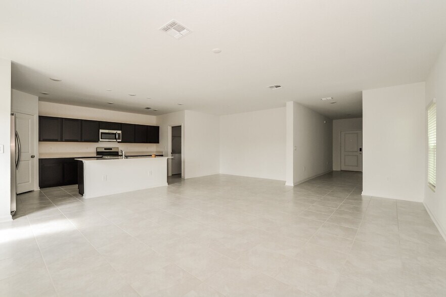 Building Photo - 1670 Teagan Ln