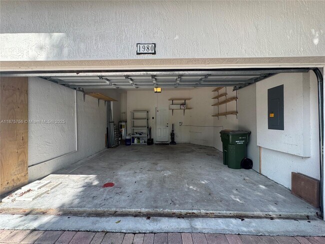 Building Photo - 1980 SE 23rd Ave