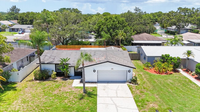 Building Photo - 608 Tangerine Dr