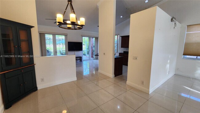 Building Photo - 772 Sand Creek Cir