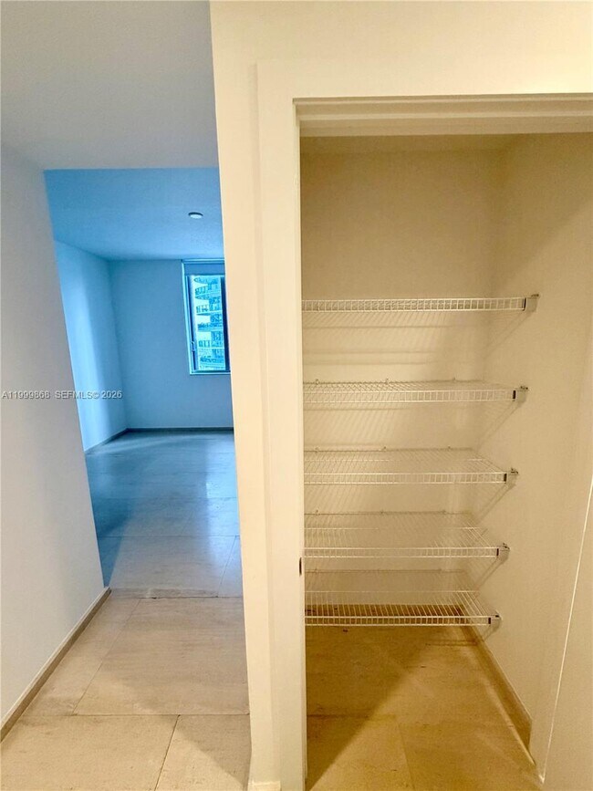 Building Photo - 1050 Brickell Ave