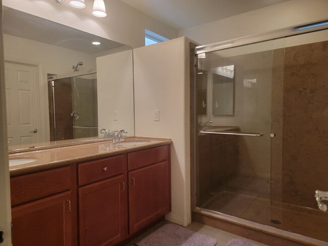 Building Photo - 4 bedroom home with a fully self  contained casita with a 3 car garage