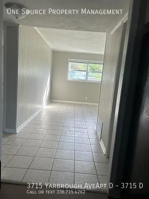 Building Photo - 3715 Yarbrough Ave