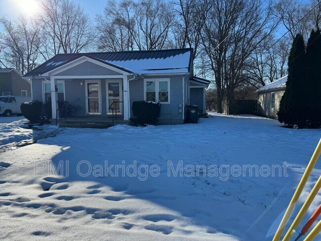 Building Photo - 446 N Madison St