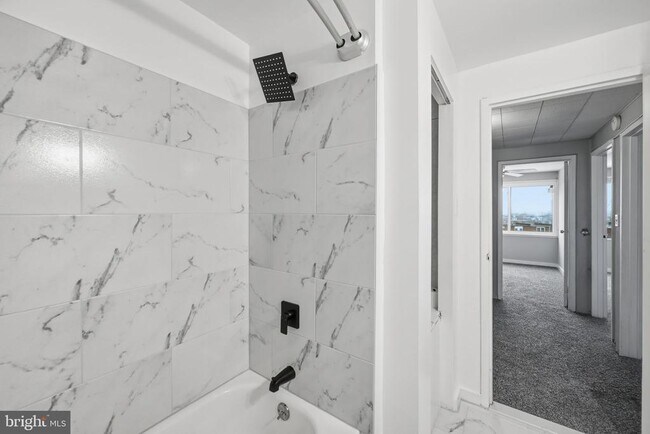 Building Photo - 7911 Bank St