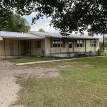 Building Photo - 1154 FM 1395