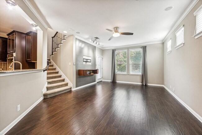 Building Photo - 9725 Solana Vista Loop