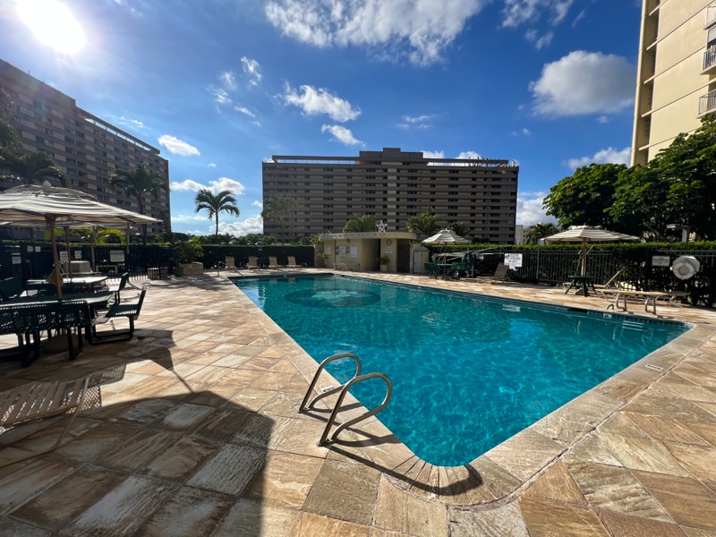 Building Photo - 3161 Ala Ilima St