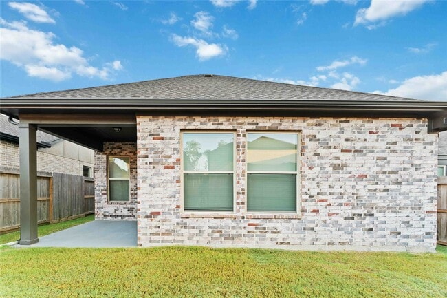 Building Photo - 7334 Lake Arrowhead Ln