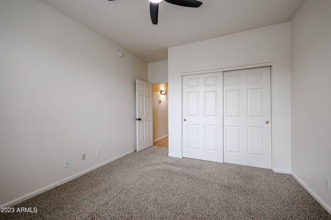 Building Photo - 4603 W Villa Linda Dr